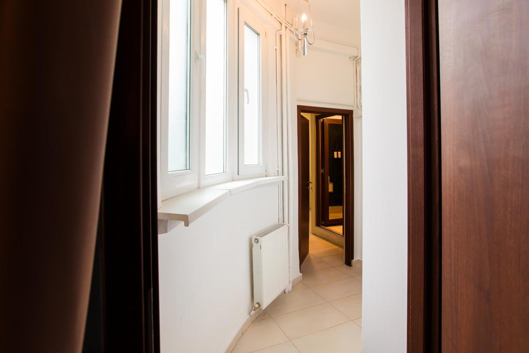 Highline Downtown Residences 6 Persons Family Apartment Bukarest Exterior foto